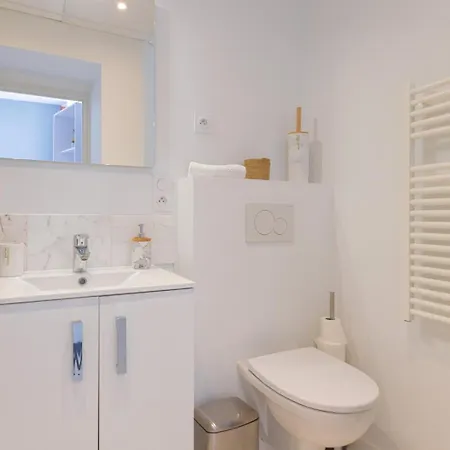 Le Mimont Studio Prado Central Et Calme, Sejours En Couple Ou Congres Apartment Cannes